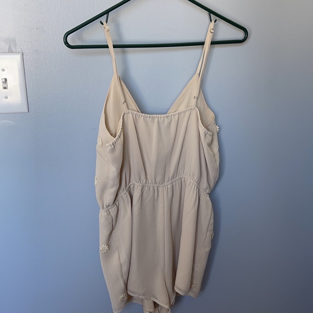 Romper - Picture 4 of 4